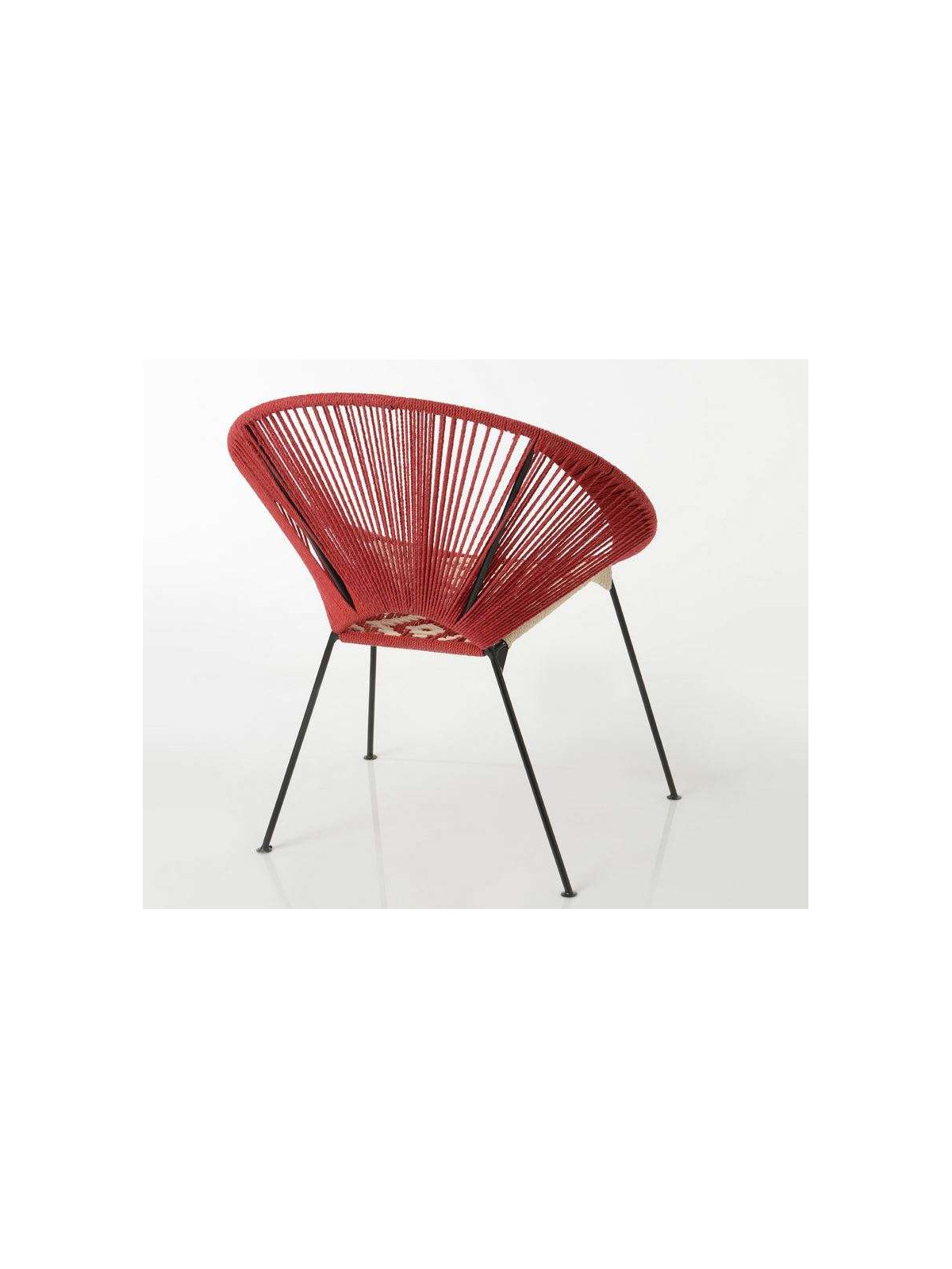 Fauteuil rouge tissé bohème