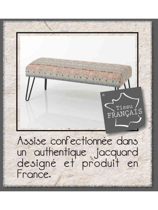 Banquette hippie colorée dominante rouge