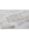 Table en bois blanc