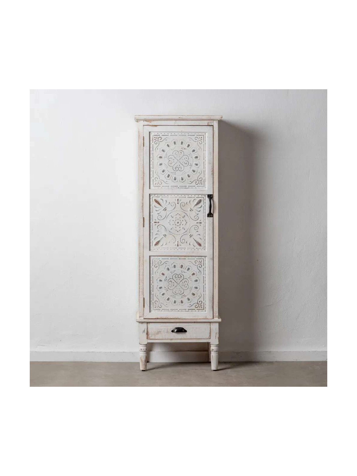 Armoire haute Jaipur en bois patiné