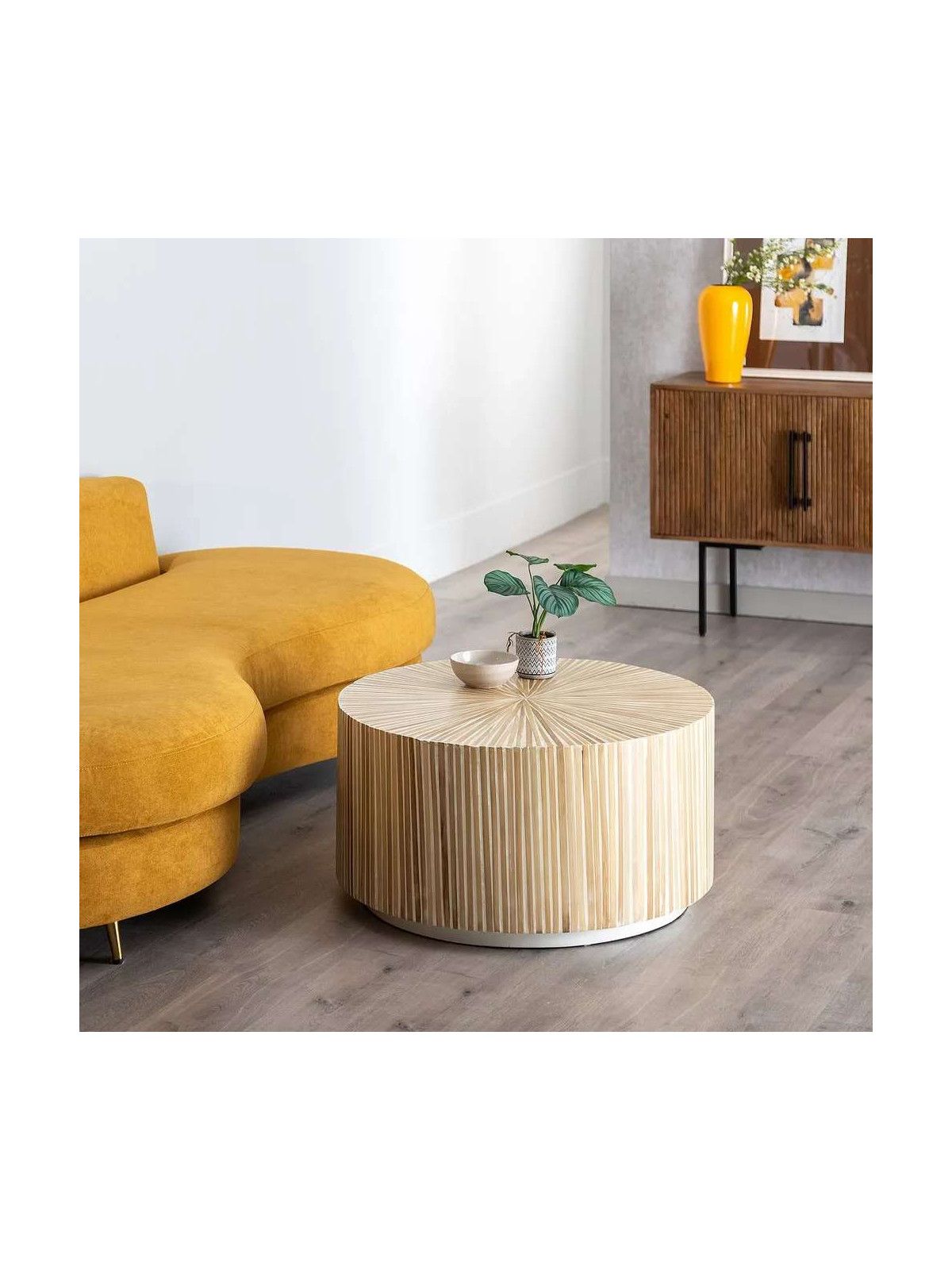 Table basse en bois de bambou beige