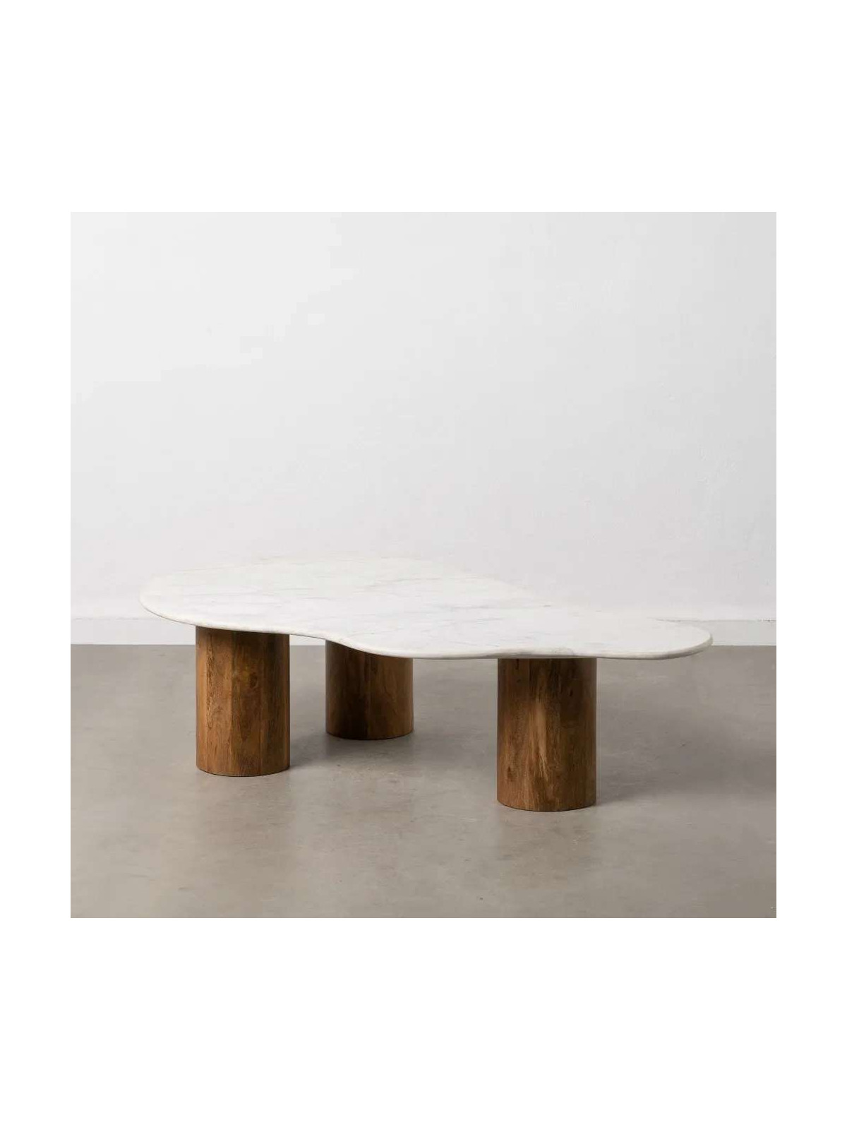 Table basse en marbre et bois de manguier